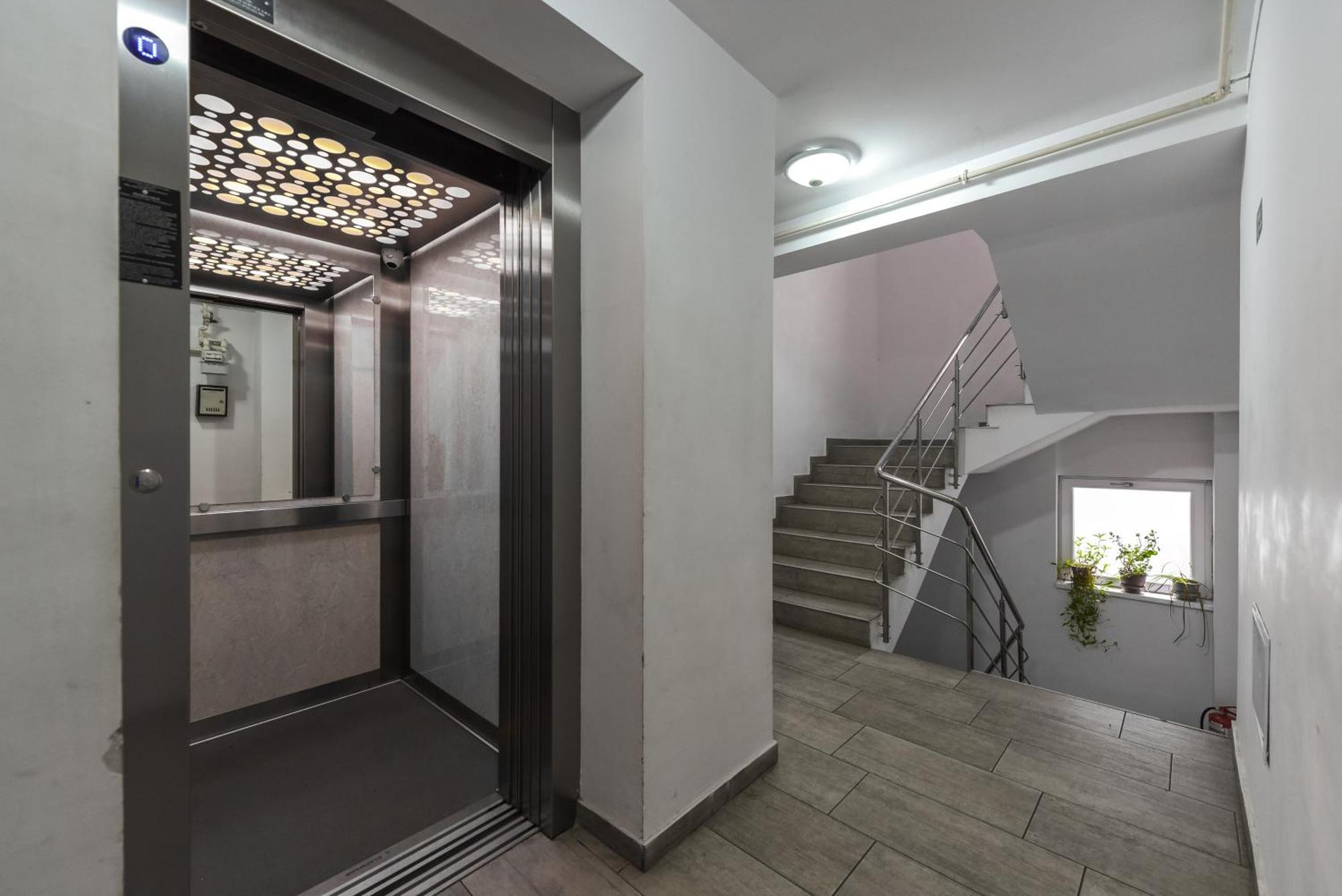 Bucharest Central Apartments - Shabbat Friendly المظهر الخارجي الصورة